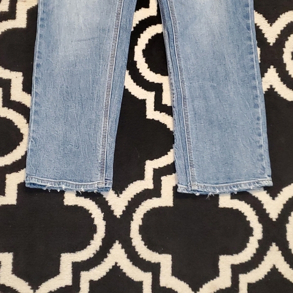 TIME AND TRU UTILITY SLIM HIGH-RISE JEANS 👖 - Picture 2 of 9